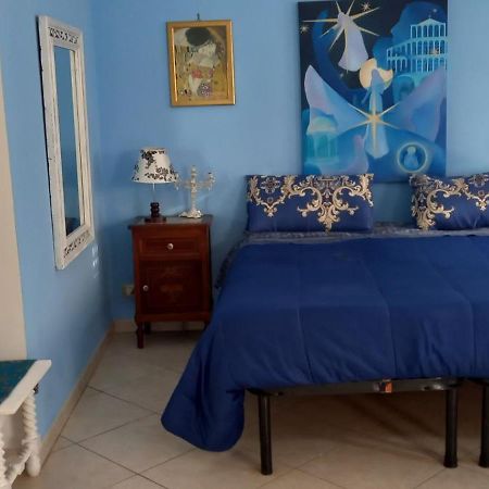 Central Chic Apartment Сиракуза Екстериор снимка